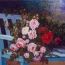 Rosas sobre Banco Azul